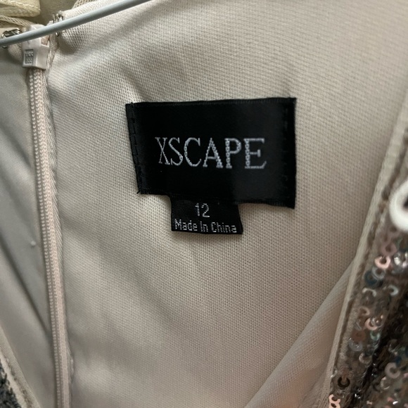 Xscape long sleeve evening gown - Picture 5 of 8